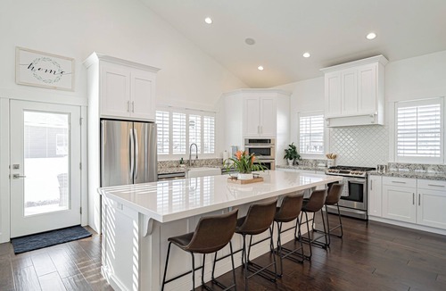 Ammon House | Greenwillow Luxe Retreat