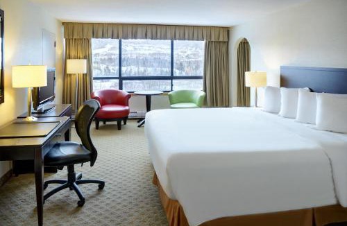 Corner Brook Hotel | Greenwood Inn & Suites