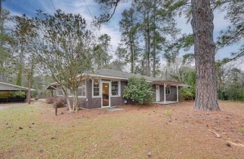 Greenwood House | Greenwood Retreat: Perfect for Travel Nurses!