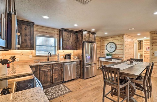 Greers Ferry House | Greers Ferry Home on 40 Acres 1/4 Mi to Lake!