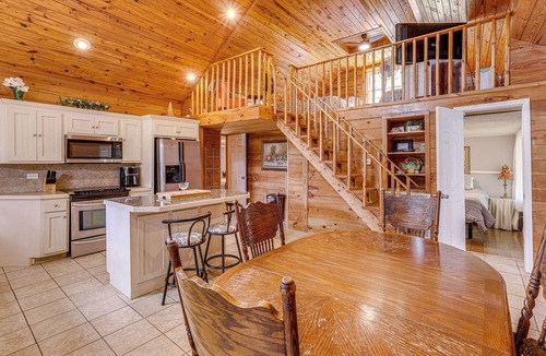 Greers Ferry House | Greers Ferry Home w/Fire Pit Near Shiloh Marina!