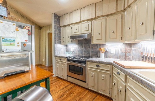 Eden Isle House | Greers Ferry Lakefront Home in Eden Isle