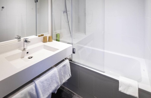 Beaune Hotel | Greet Hotel Beaune