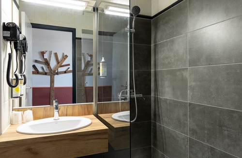 Saix Hotel | Greet Hotel Castres Saïx