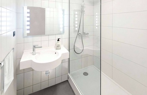 Montbeliard Hotel | Greet Hotel Montbeliard