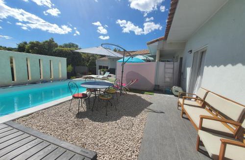 Saint-Gely-du-Fesc Apartment | Grempoup's Home