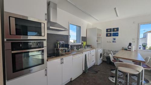 Saint-Gely-du-Fesc Apartment | Grempoup's Home