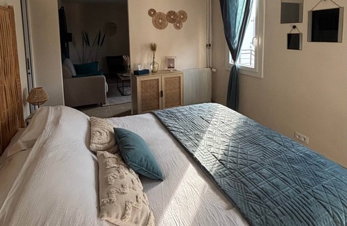 La Garde-Adhemar Bed & Breakfast | Grenache room
