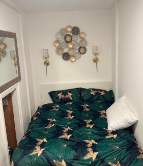 New Addington House | Grenville villa