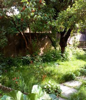 Boulay-Moselle Apartment | Greta's Garret