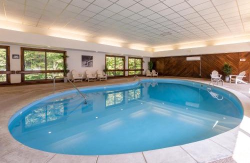 Killington Hotel | Grey Bonnet Inn