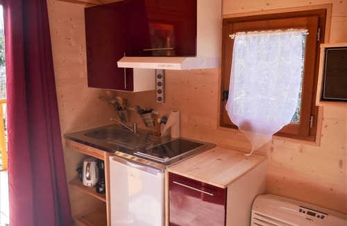 Audeville Cabin | Grey partridge trailer