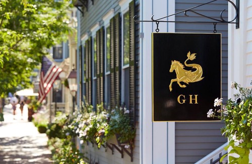 Nantucket Town Hotel | Greydon House