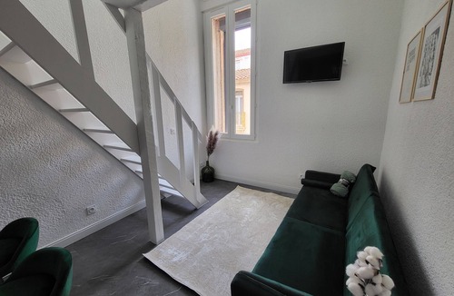La Gare Apartment | Greyen T2 Neuf Clim Netflix Cosy Centre Ville Gare