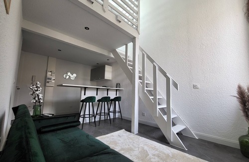 La Gare Apartment | Greyen T2 Neuf Clim Netflix Cosy Centre Ville Gare