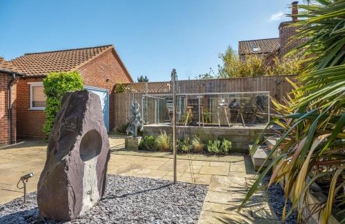 Brancaster House | Greyseals