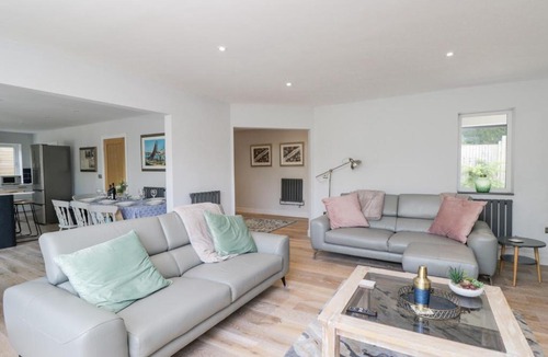 Upton St. Leonards House | Greystones