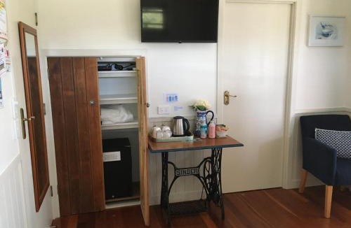 Eumundi Bed & Breakfast | Gridley Homestead B&B