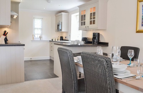 Montrose Cottage | Grieve's Cottage - UK11107