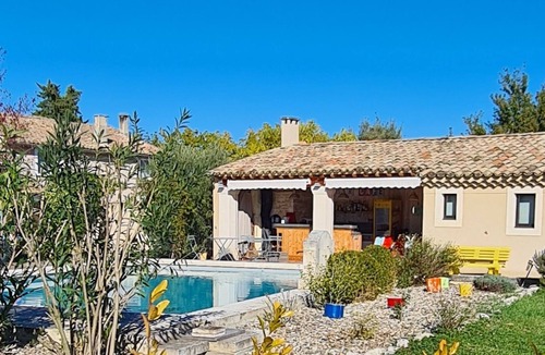 Grillon House | Grillon House