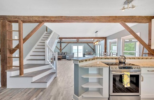 Port Austin Cottage | Grindstone Lighthouse on Lake Huron Private Beach