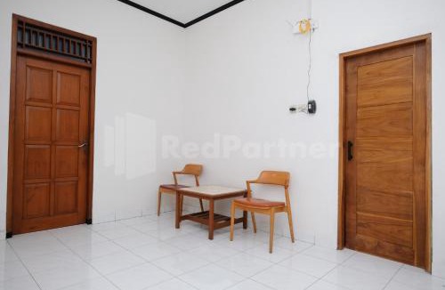 Sinduharjo Hotel | Griya Asri Guest House RedPartner