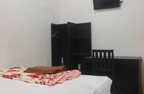Ngaglik House | Griya Sarah Backpacker Homestay by Bias