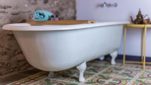 Seu de Urgell House | Groc Rooms