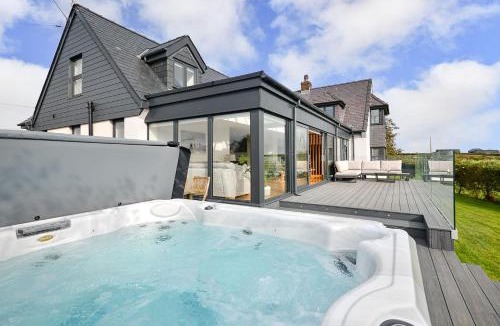 Llanfairpwllgwyngyll House | Groeslon