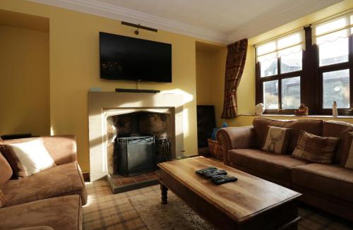 Ulverston House | Groffa Crag Farmhouse