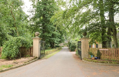 Duns Cottage | Groom's Cottage