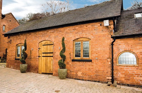 King's Bromley House | Groom's Cottage - E5398