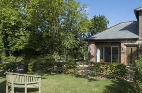 Talaton House | Grooms Cottage