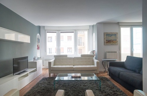 Gros Apartment | GROS BEACH, views La Zurriola beach