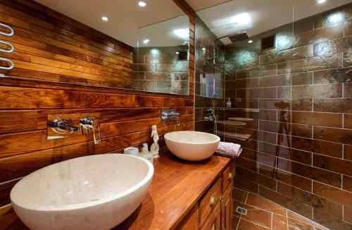 Saint-Sulpice-de-Faleyrens Apartment | Gros caillou de St Emilion