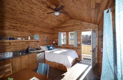 Rocky Harbour House | Gros Morne Tiny Chalets