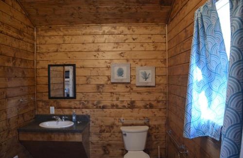 Rocky Harbour House | Gros Morne Tiny Chalets