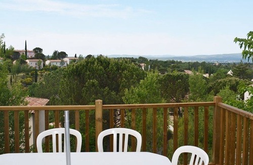 Rouret House | Grospierres holiday home, 2 bedrooms, 6 people