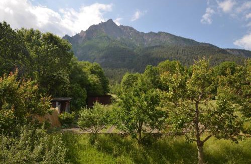 Brig Apartment | Grosse, schöne Wohnung im Grünen