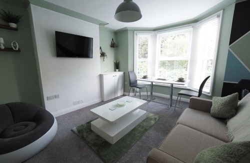Royal Tunbridge Wells Apartment | Grosvenor Suite