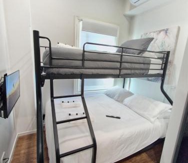 Richmond North Apartment | Grosvenor 3121 Richmond