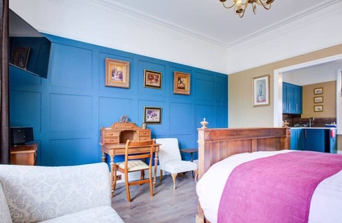 Wallington North Apartment | Grosvenor Road's Normanhurst