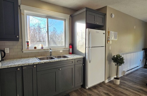 Tobermory Cottage | Grotto Basecamp Lodge 10+ Guests Accessibility Mobility Friendly Space Tobermory