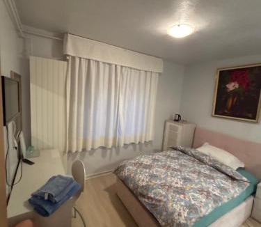 Agra Bed & Breakfast | Grotto Flora B&B Chambres de charme