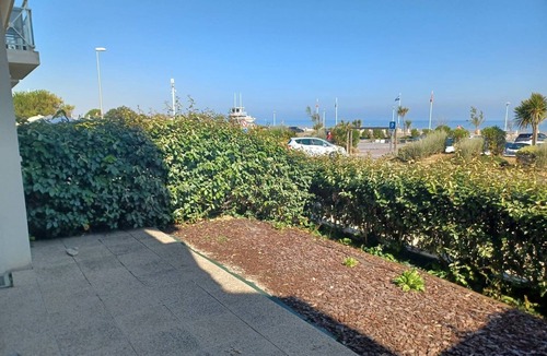 Merville-Franceville-Plage Apartment | Ground-floor apartment, sea front, 4 people, quiet, free wifi