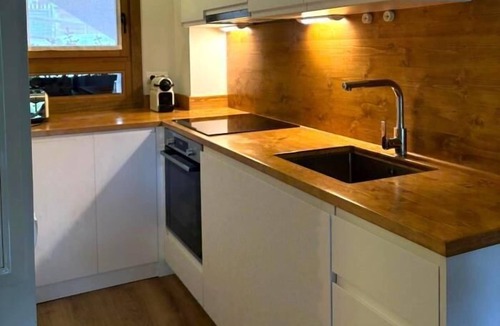 Estavar Apartment | Ground Ffloor 2 rooms 5 Pax, Pool, Private Garden & Fireplace