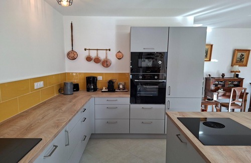 Plestin-les-Greves House | Ground floor holiday home in Plestin des Grèves