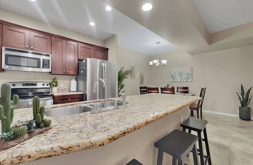 Parkwood Ranch Condo | Ground Floor 3 BDR. Heated Comm Pool!
