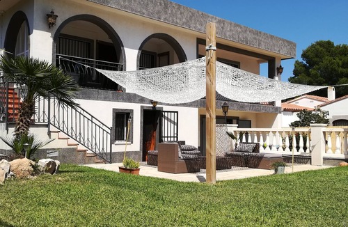 Les Tres Cales Apartment | Ground floor apartment in Villa, 2 p, 3 km from the beach