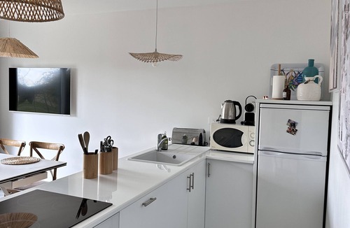 Les Attaques Apartment | Ground floor apartment for 4 people with garden